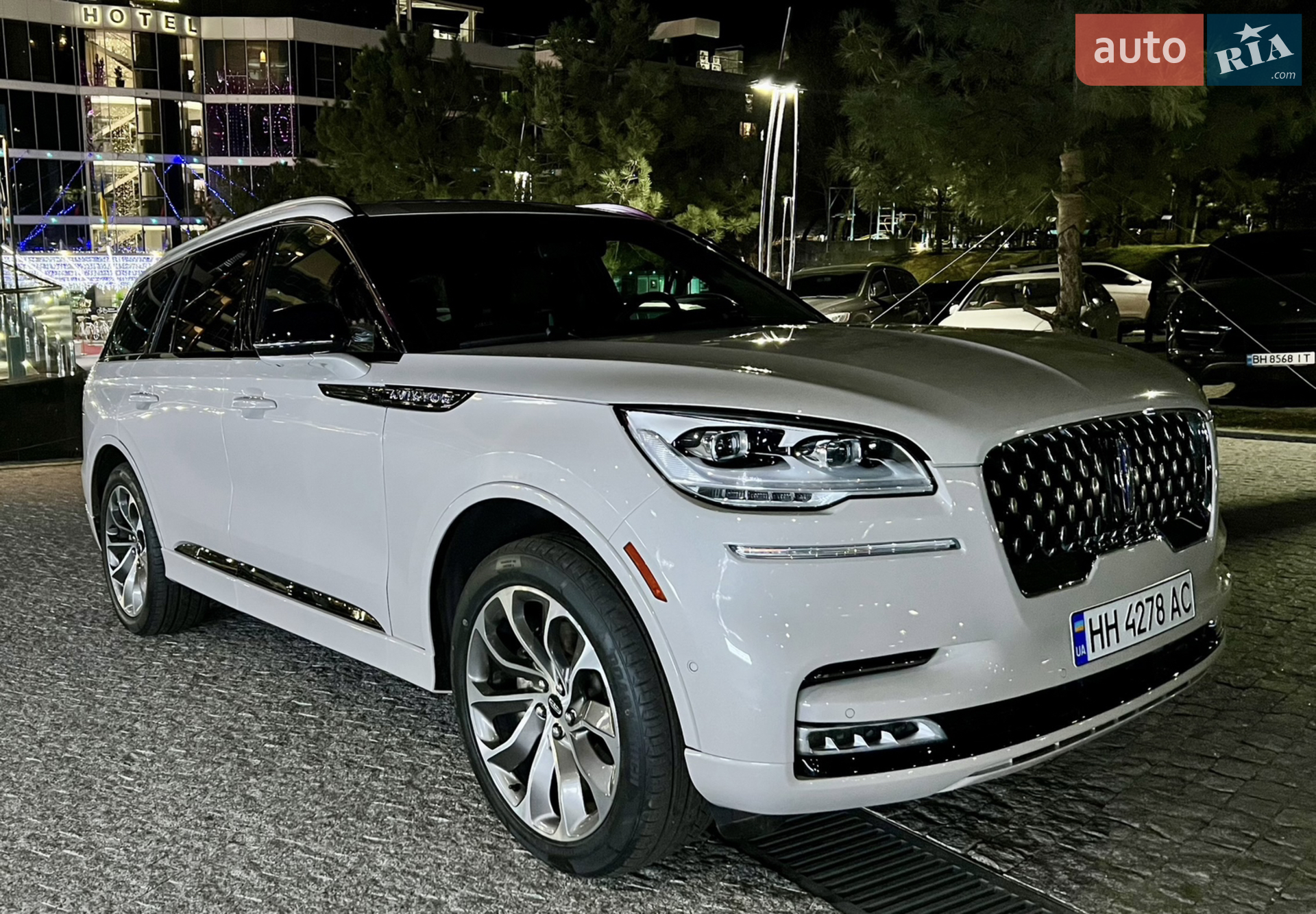 2020 Lincoln Aviator - мініатюра 7