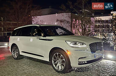 Позашляховик / Кросовер Lincoln Aviator 2020 в 