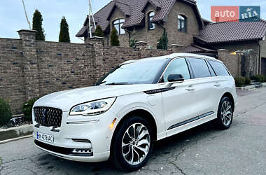 Позашляховик / Кросовер Lincoln Aviator 2020 в 