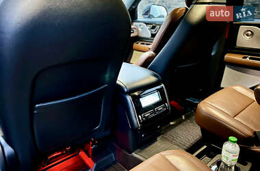 Позашляховик / Кросовер Lincoln Aviator 2020 в 