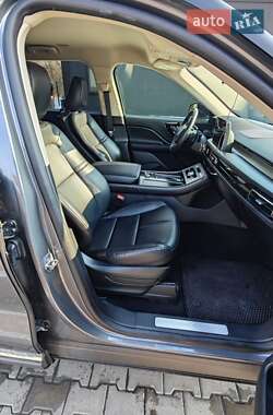Внедорожник / Кроссовер Lincoln Aviator 2020 в 