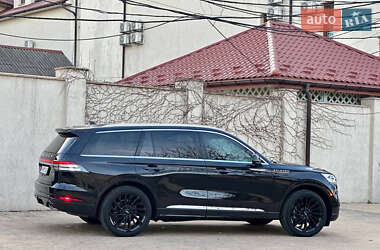 Внедорожник / Кроссовер Lincoln Aviator 2021 в 