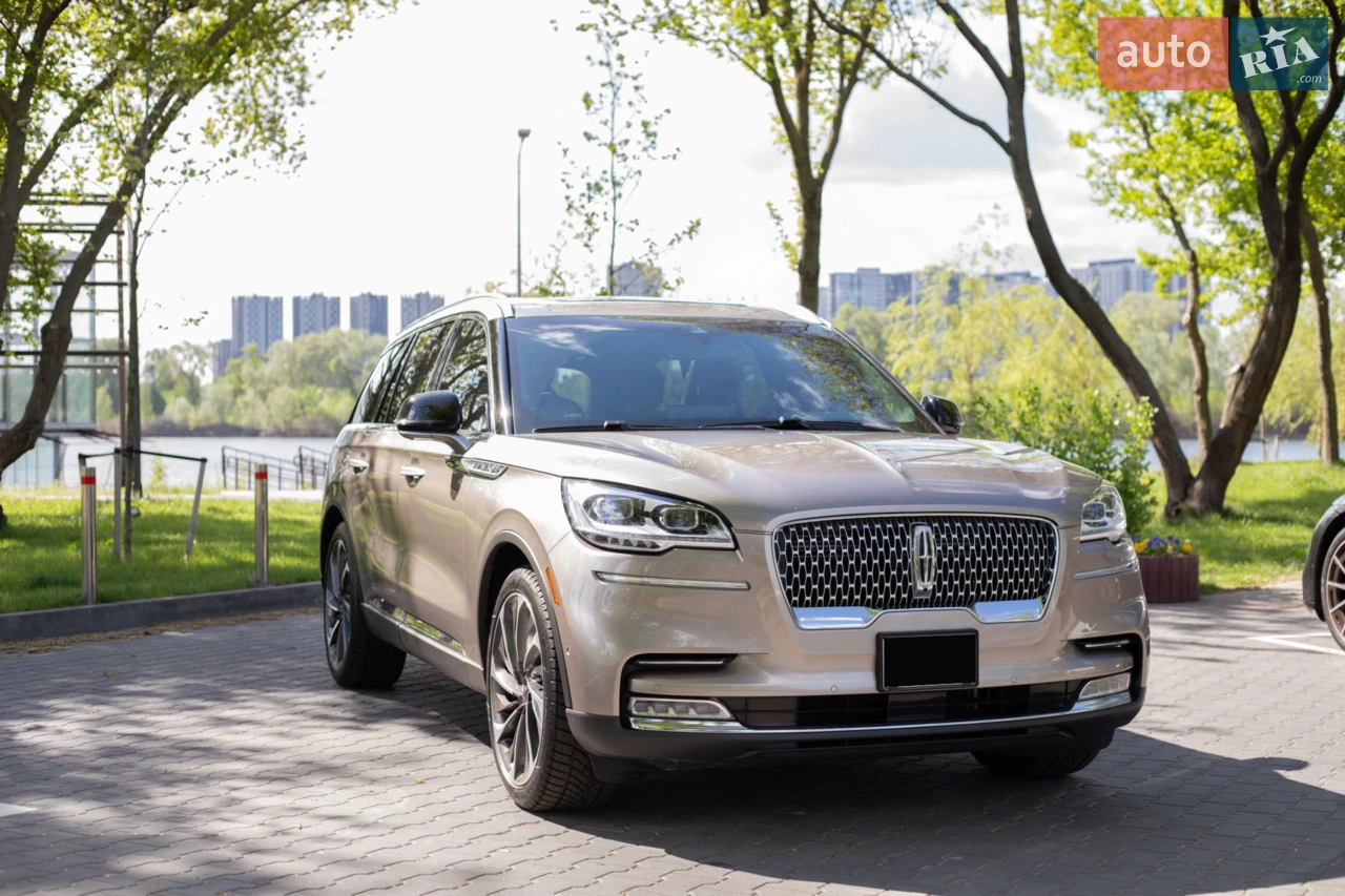 2020 Lincoln Aviator - мініатюра 24