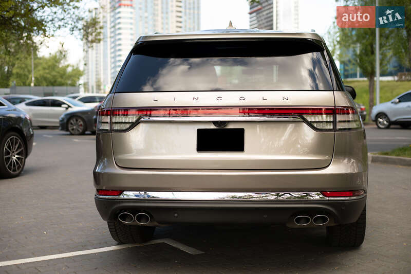 Позашляховик / Кросовер Lincoln Aviator 2020 в Києві