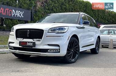 Позашляховик / Кросовер Lincoln Aviator 2022 в 