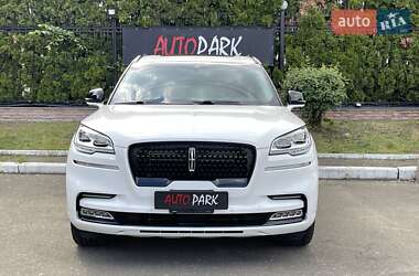 Позашляховик / Кросовер Lincoln Aviator 2022 в 