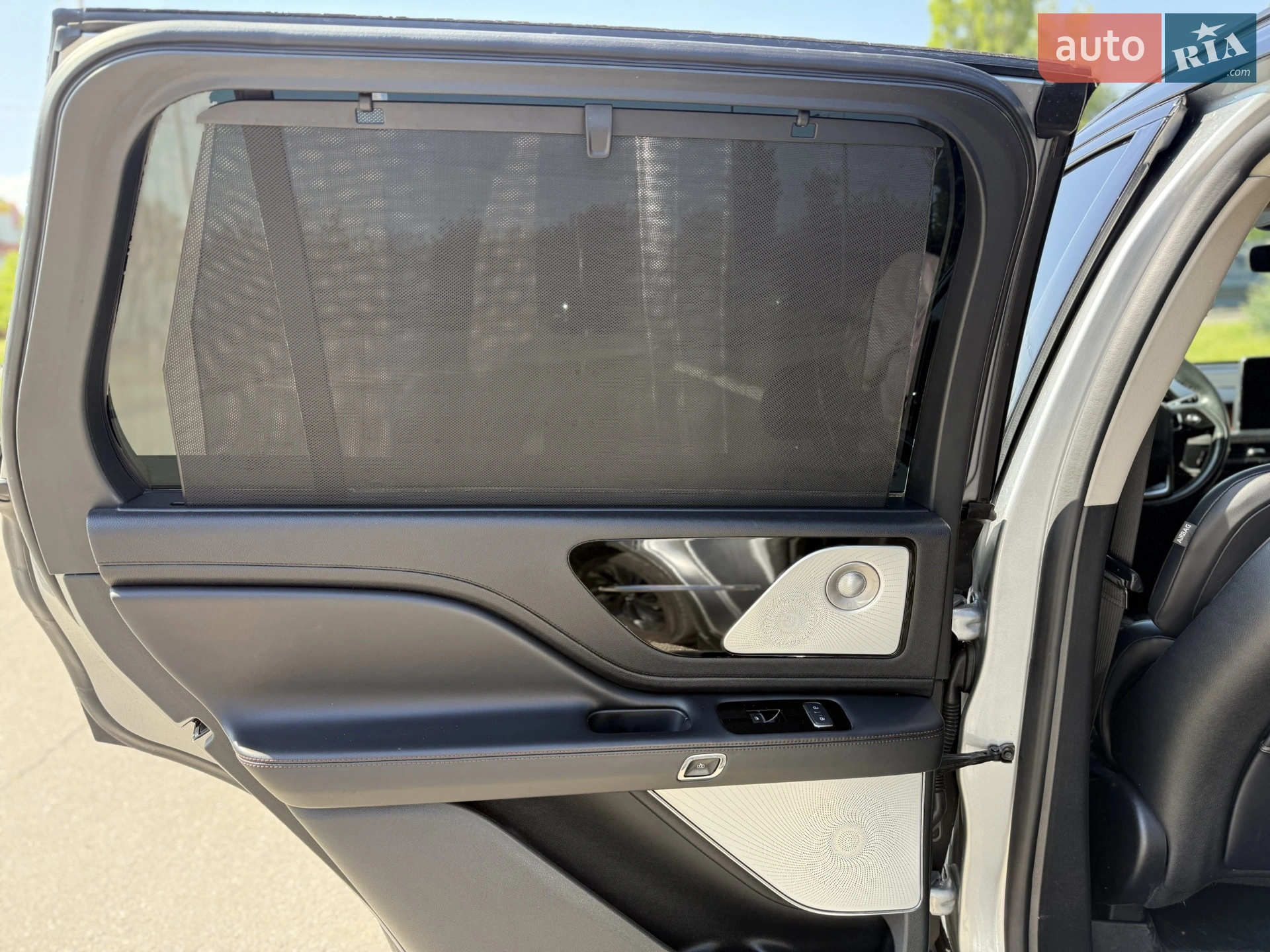2020 Lincoln Aviator - мініатюра 15
