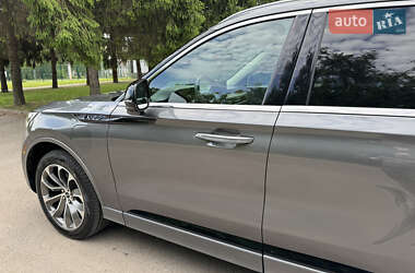 Внедорожник / Кроссовер Lincoln Aviator 2022 в 