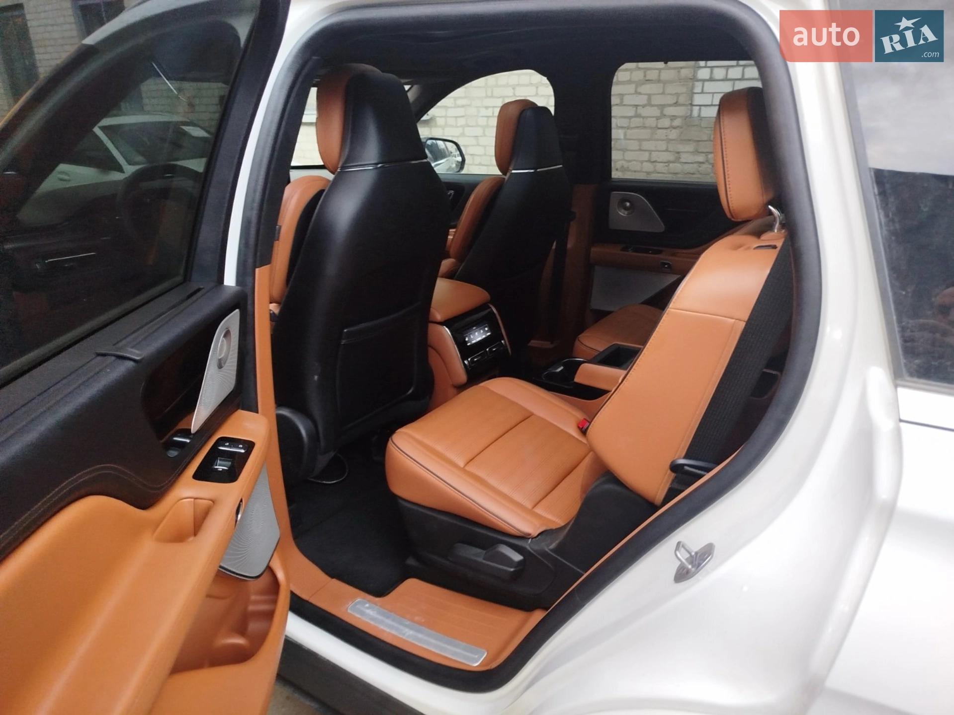 2023 Lincoln Aviator - мініатюра 63