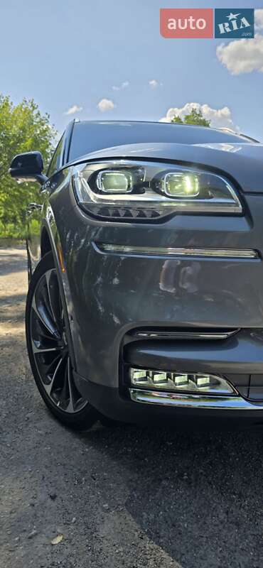 Внедорожник / Кроссовер Lincoln Aviator 2020 в Днепре