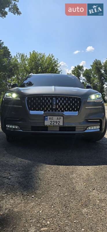 Внедорожник / Кроссовер Lincoln Aviator 2020 в Днепре