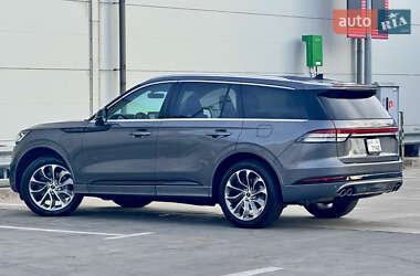 Внедорожник / Кроссовер Lincoln Aviator 2022 в 