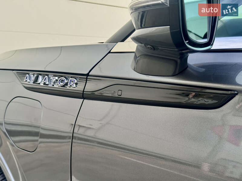 Внедорожник / Кроссовер Lincoln Aviator 2022 в Киеве