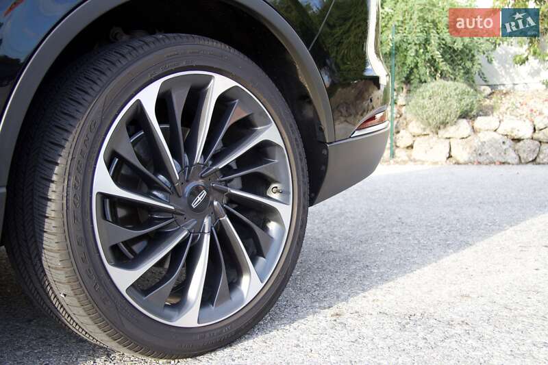 Позашляховик / Кросовер Lincoln Aviator 2022 в Ужгороді
