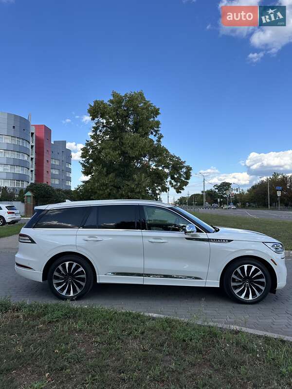 Внедорожник / Кроссовер Lincoln Aviator 2021 в Киеве
