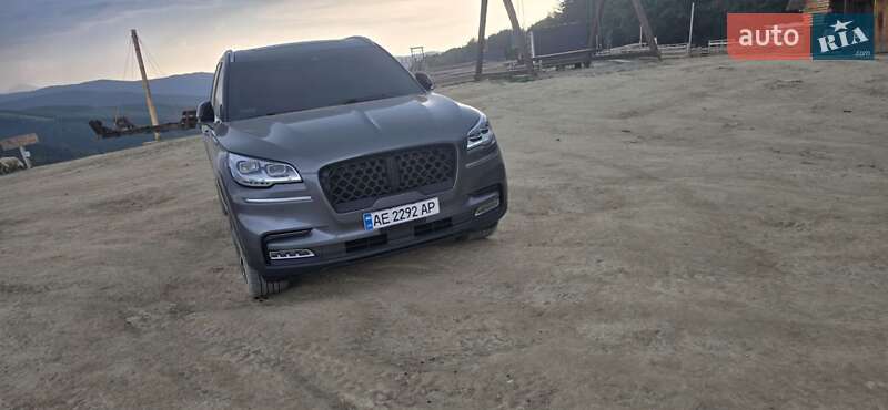 Внедорожник / Кроссовер Lincoln Aviator 2020 в Днепре