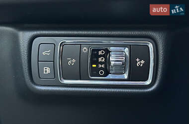 Внедорожник / Кроссовер Lincoln Aviator 2023 в 