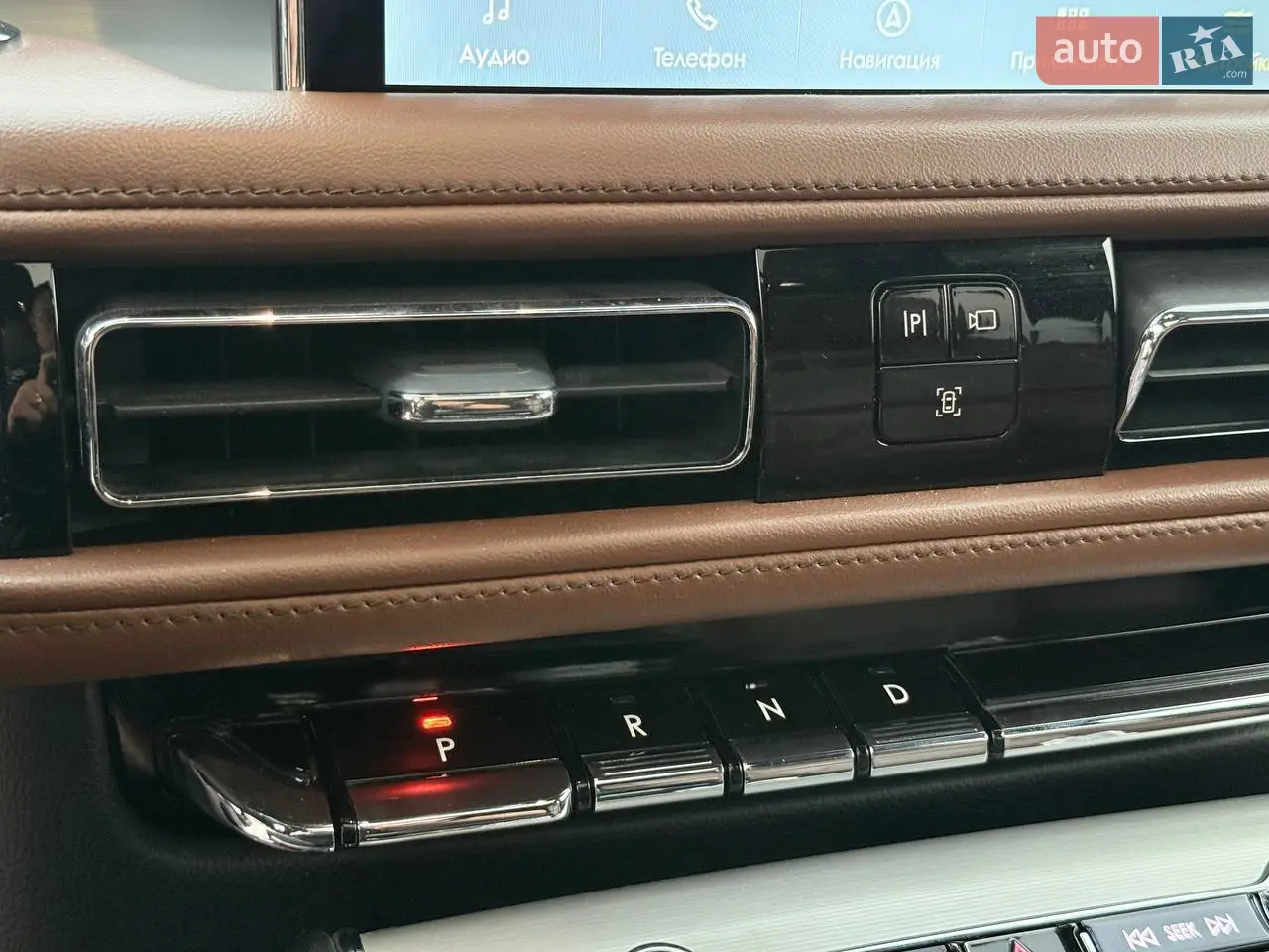 Позашляховик / Кросовер Lincoln Aviator 2021 в Харкові фото 39
