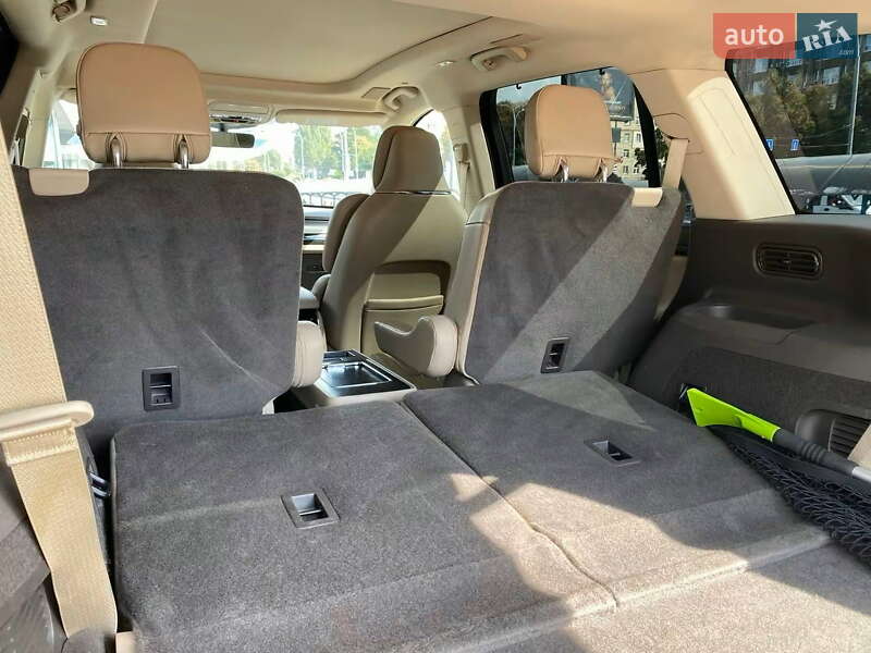 Внедорожник / Кроссовер Lincoln Aviator 2019 в Киеве фото 16 Внедорожник / Кроссовер Lincoln Aviator 2019 в Киеве