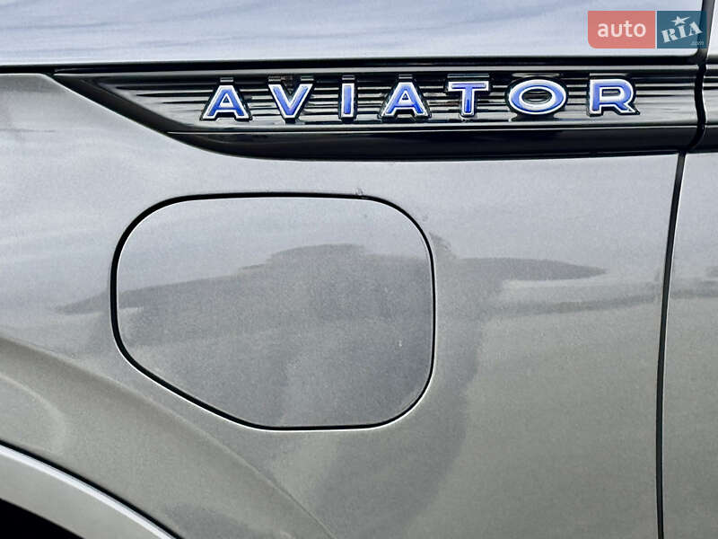 Позашляховик / Кросовер Lincoln Aviator 2022 в Києві фото 17 Позашляховик / Кросовер Lincoln Aviator 2022 в Києві