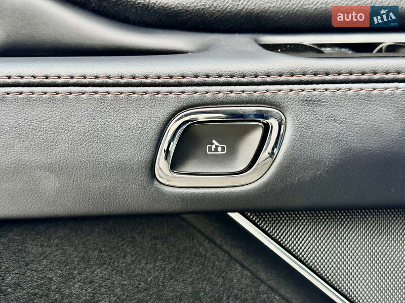 Позашляховик / Кросовер Lincoln Aviator 2022 в Києві фото 32 Позашляховик / Кросовер Lincoln Aviator 2022 в Києві