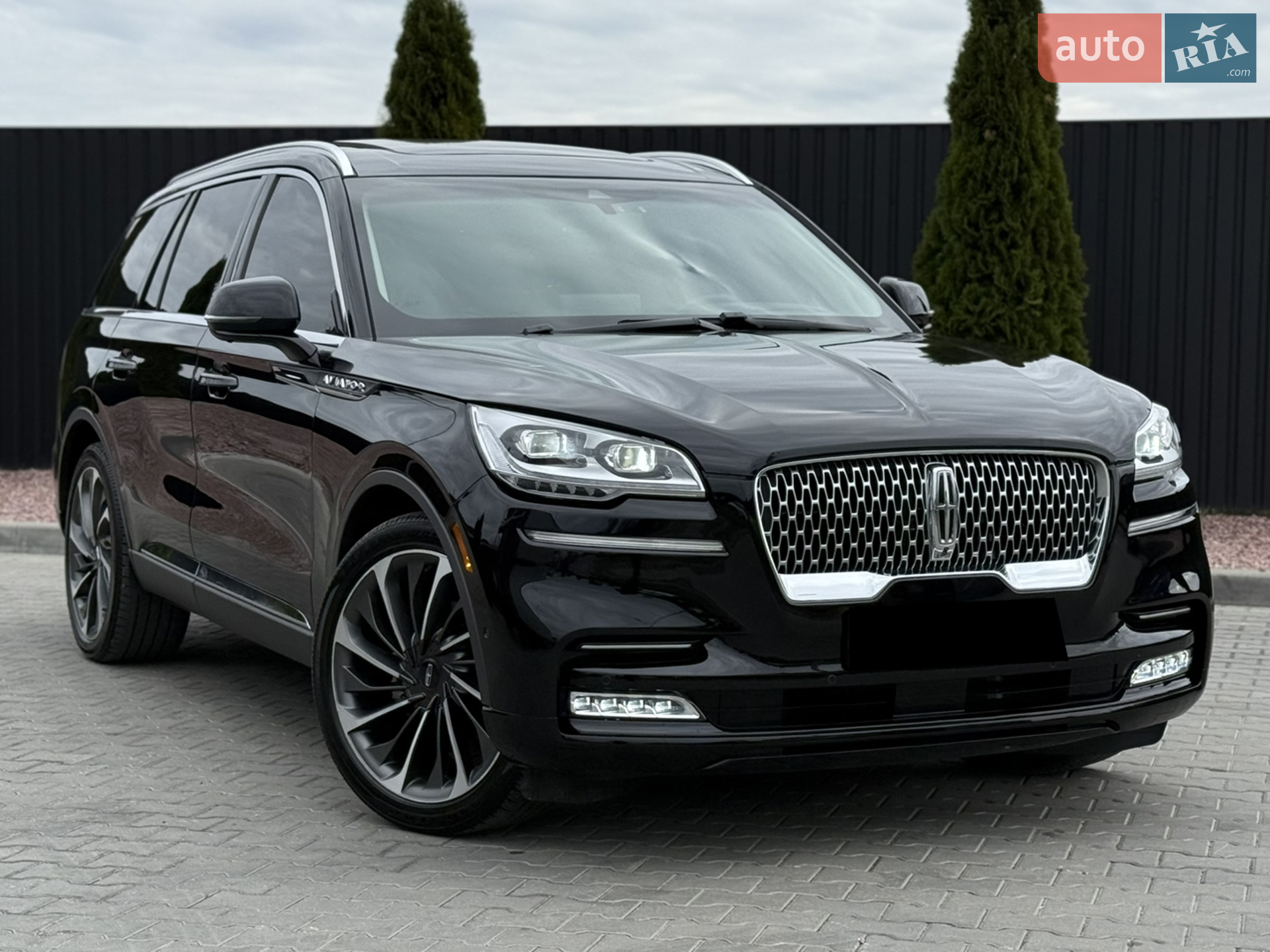 2020 Lincoln Aviator - мініатюра 4