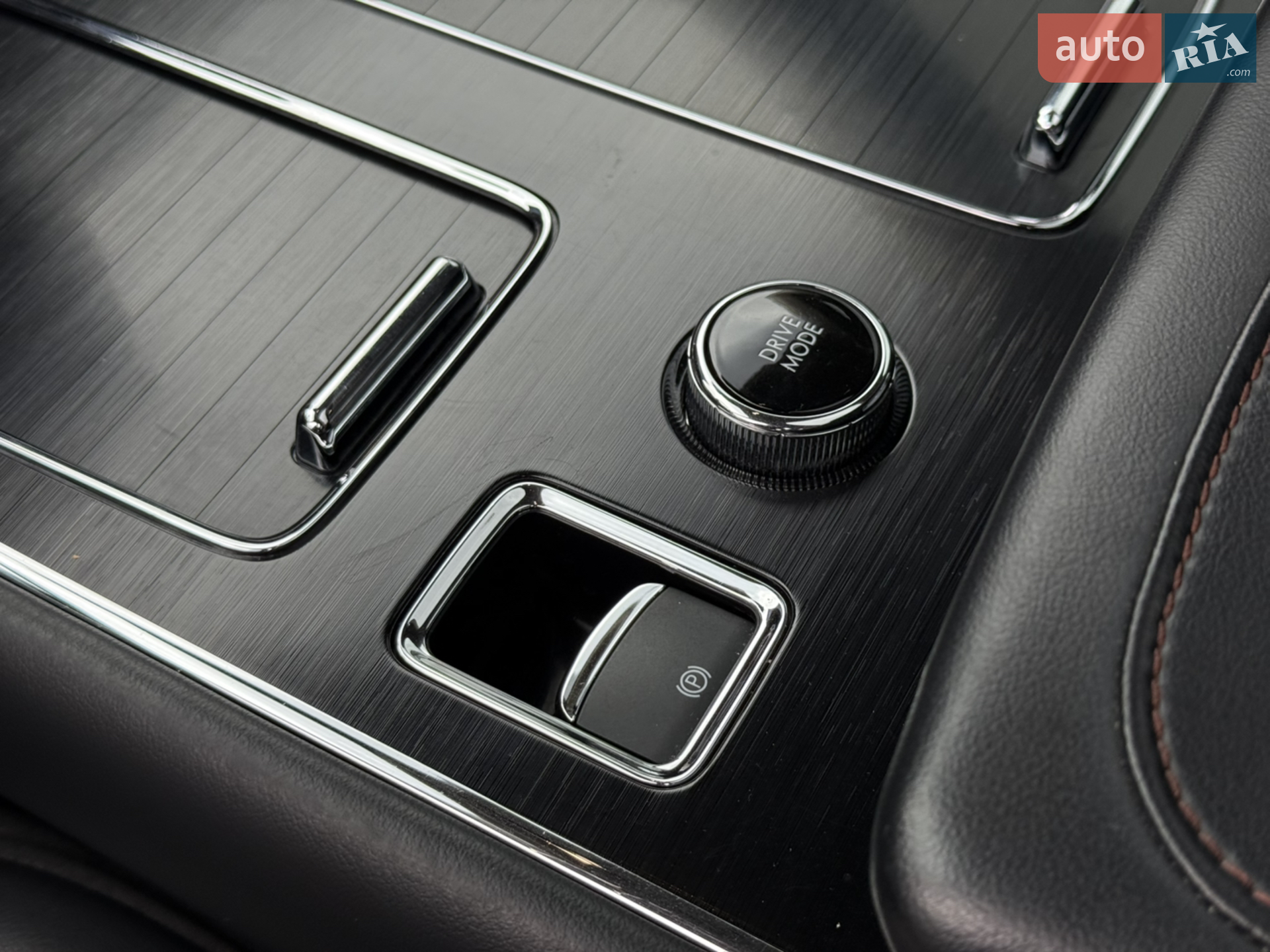2020 Lincoln Aviator - мініатюра 57