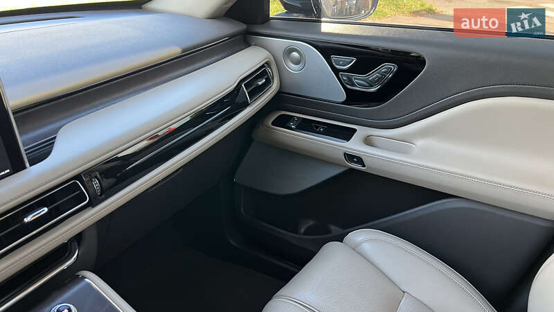 Внедорожник / Кроссовер Lincoln Aviator 2021 в Львове фото 26 Внедорожник / Кроссовер Lincoln Aviator 2021 в Львове