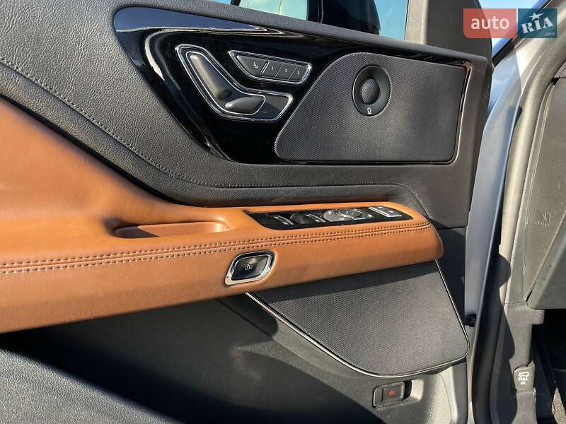 Внедорожник / Кроссовер Lincoln Aviator 2021 в Киеве фото 18 Внедорожник / Кроссовер Lincoln Aviator 2021 в Киеве