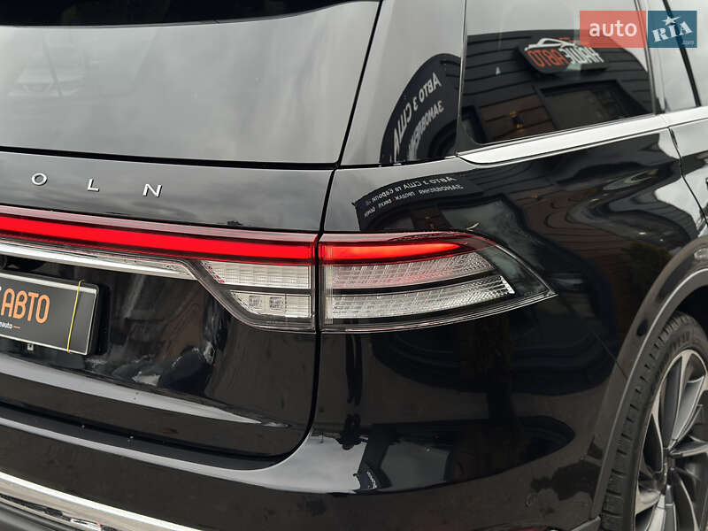 Позашляховик / Кросовер Lincoln Aviator 2019 в Шептицькому