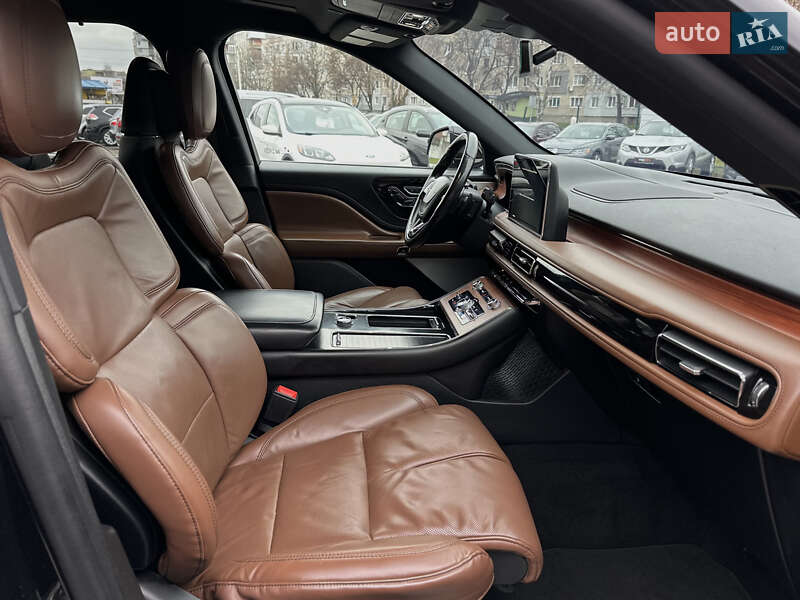 Позашляховик / Кросовер Lincoln Aviator 2019 в Шептицькому