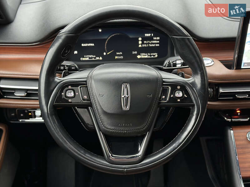 Позашляховик / Кросовер Lincoln Aviator 2019 в Шептицькому