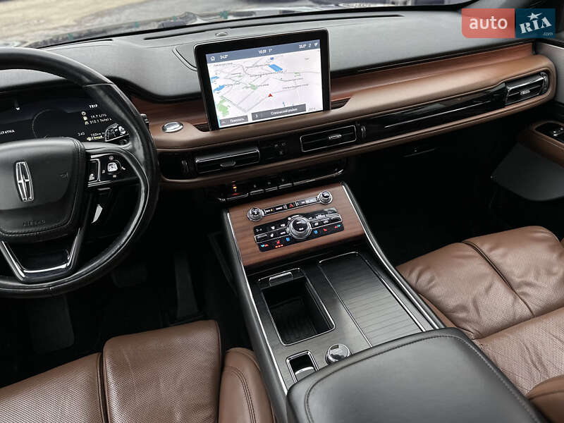 Позашляховик / Кросовер Lincoln Aviator 2019 в Шептицькому