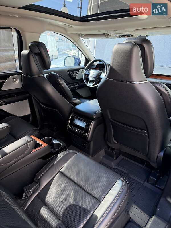 Внедорожник / Кроссовер Lincoln Aviator 2020 в Киеве фото 40 Внедорожник / Кроссовер Lincoln Aviator 2020 в Киеве