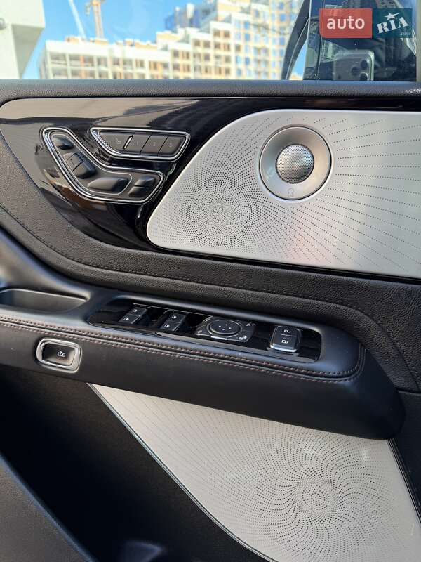 Внедорожник / Кроссовер Lincoln Aviator 2020 в Киеве фото 48 Внедорожник / Кроссовер Lincoln Aviator 2020 в Киеве