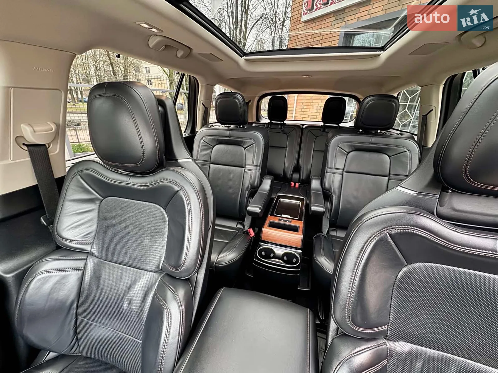 2020 Lincoln Aviator - мініатюра 6