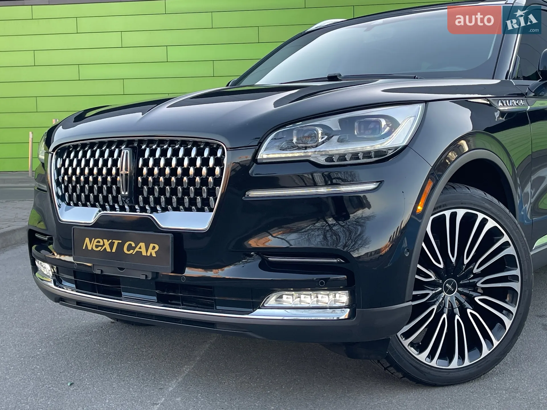 2020 Lincoln Aviator - мініатюра 3