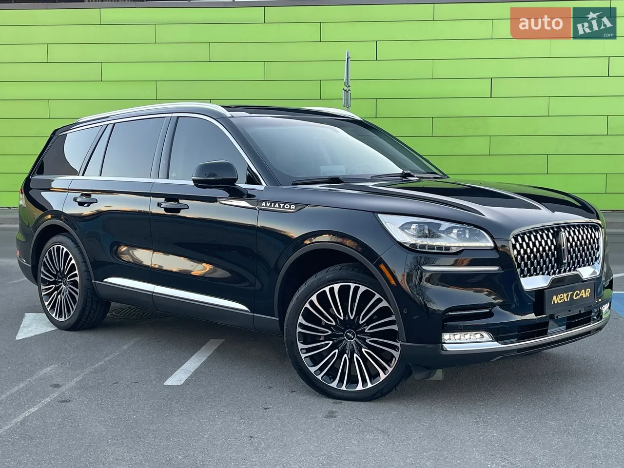 2020 Lincoln Aviator - мініатюра 30