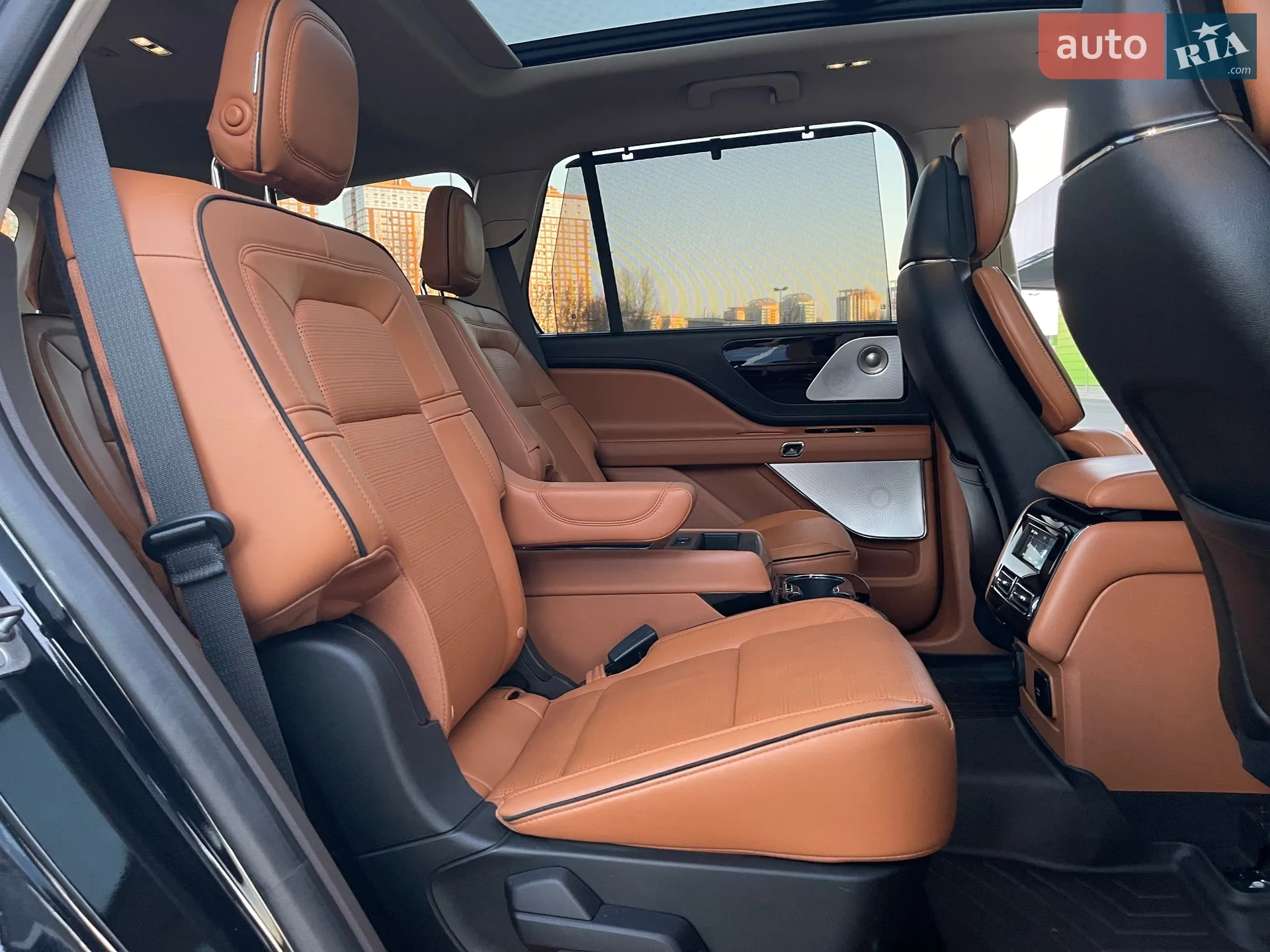 2020 Lincoln Aviator - мініатюра 37