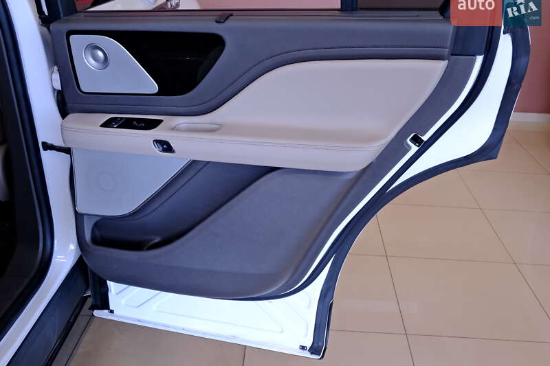 Внедорожник / Кроссовер Lincoln Aviator 2022 в Одессе