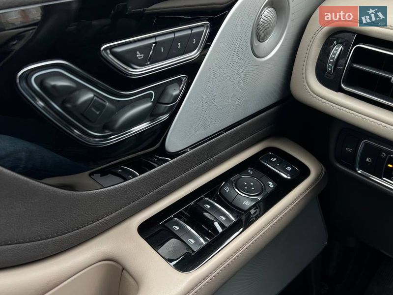 Внедорожник / Кроссовер Lincoln Aviator 2021 в Львове