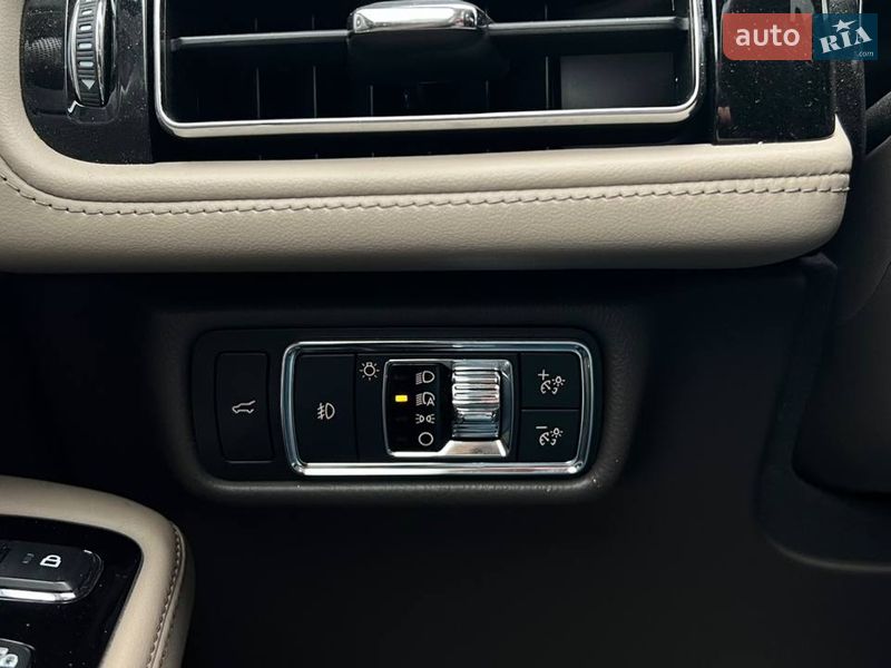 Внедорожник / Кроссовер Lincoln Aviator 2021 в Львове