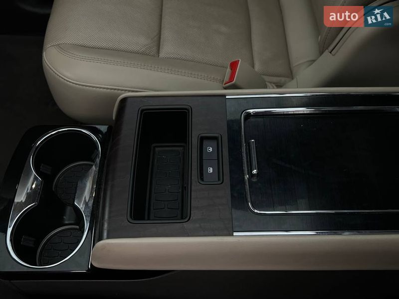 Внедорожник / Кроссовер Lincoln Aviator 2021 в Львове