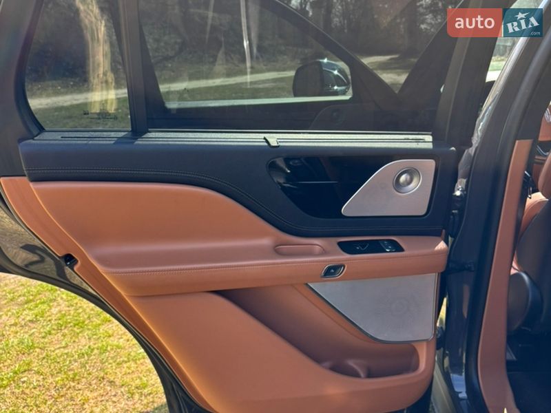Внедорожник / Кроссовер Lincoln Aviator 2020 в Тернополе фото 16 Внедорожник / Кроссовер Lincoln Aviator 2020 в Тернополе