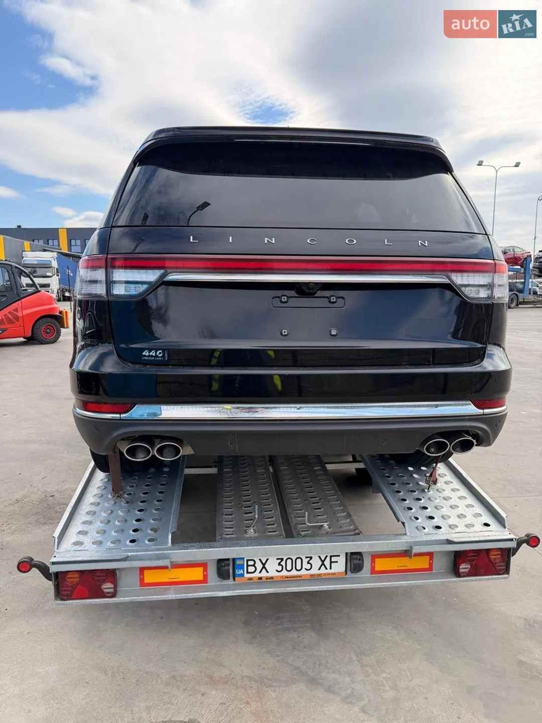 2022 Lincoln Aviator - мініатюра 10
