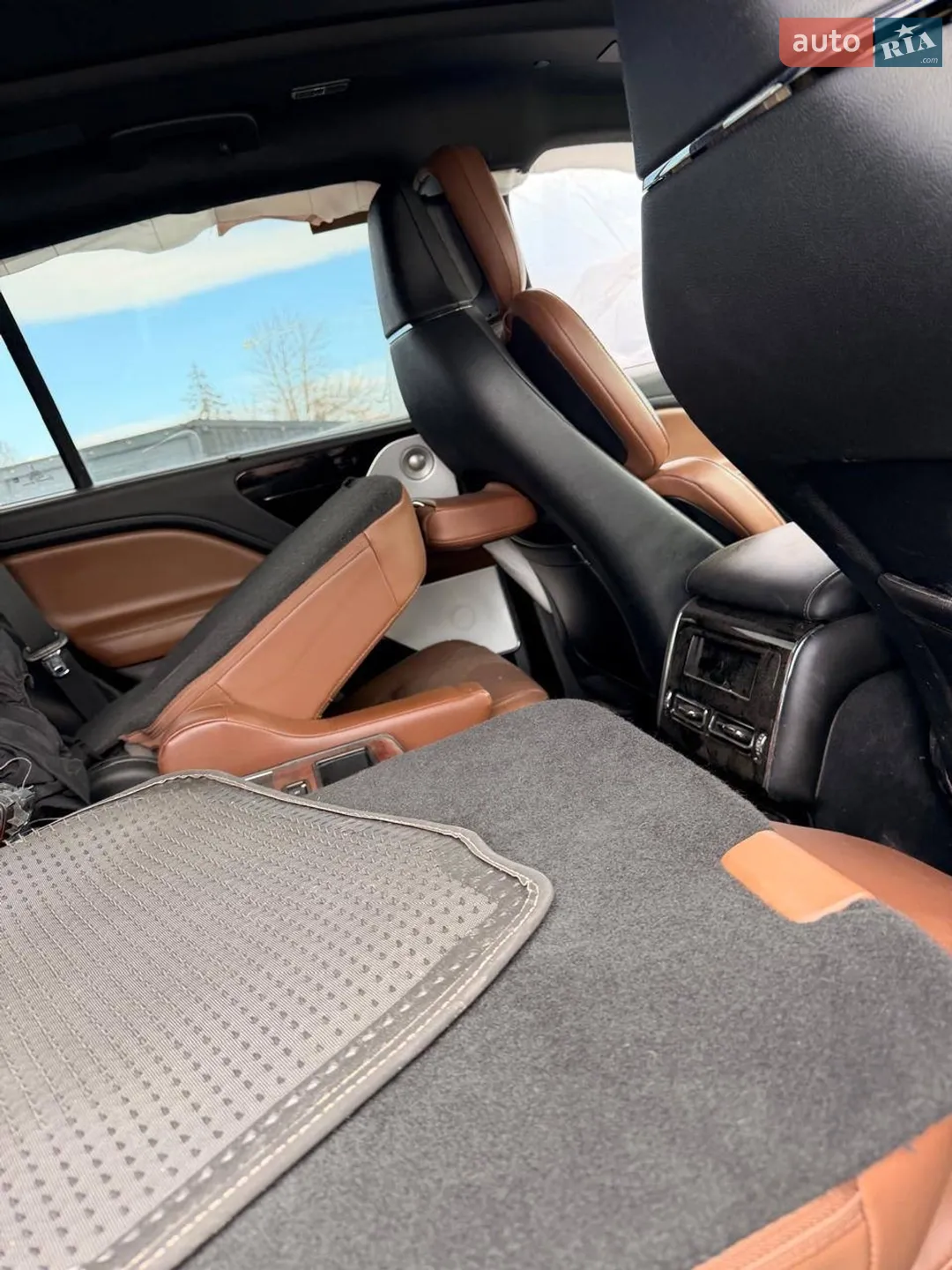 2022 Lincoln Aviator - мініатюра 14