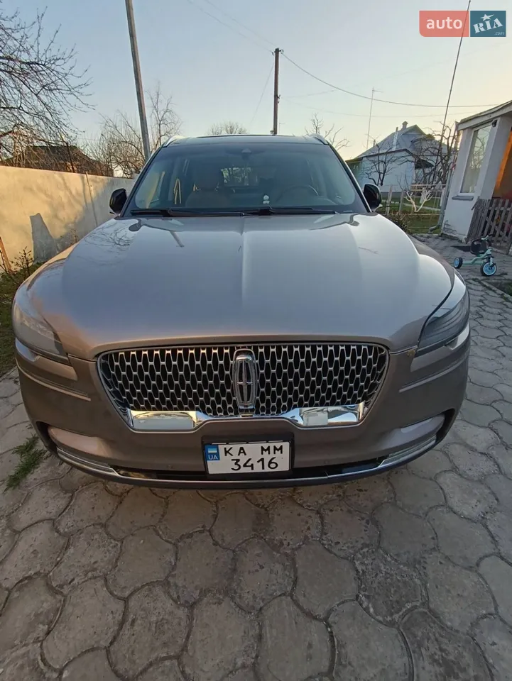 2020 Lincoln Aviator - мініатюра 24