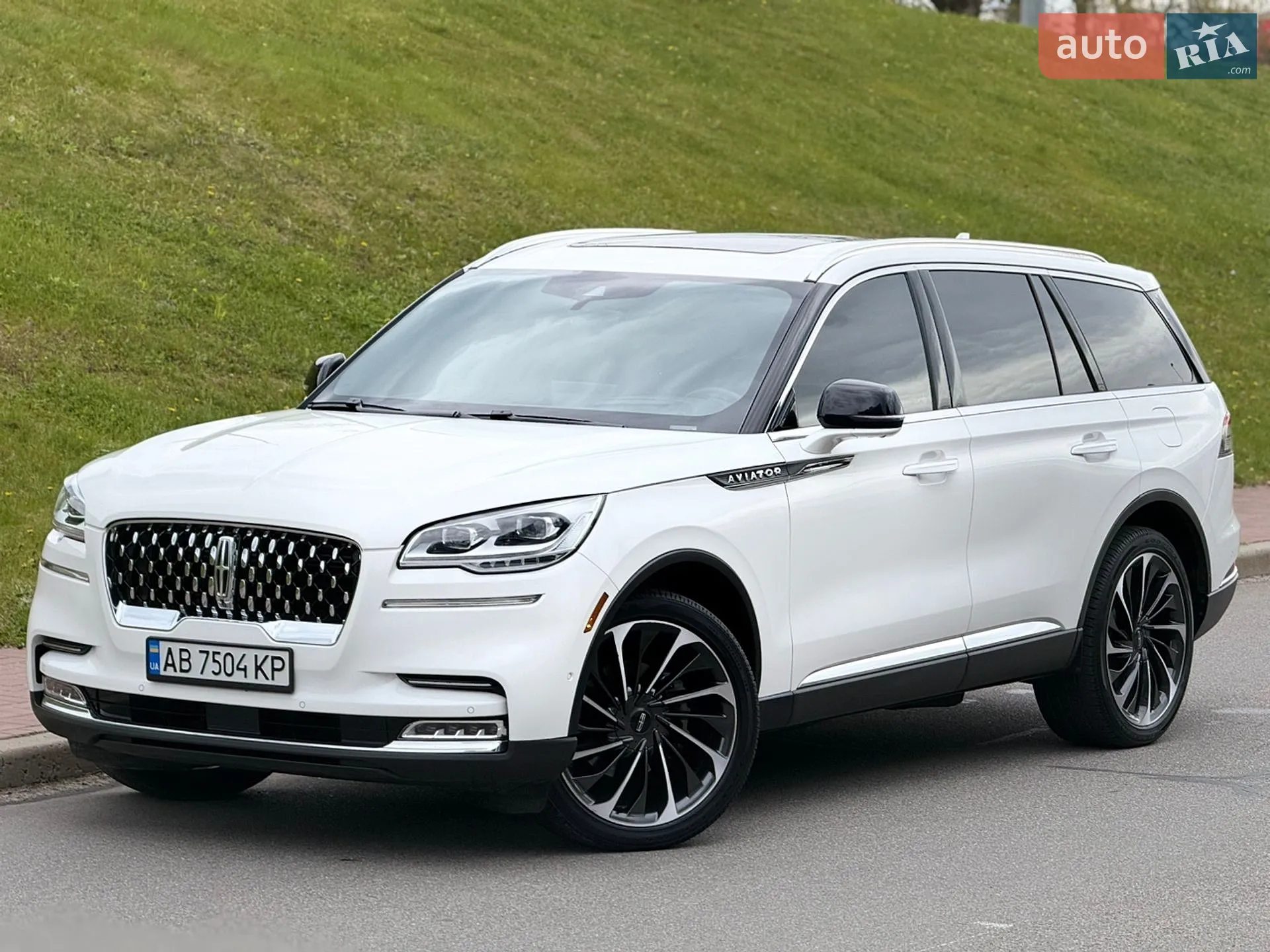 2022 Lincoln Aviator - мініатюра 4