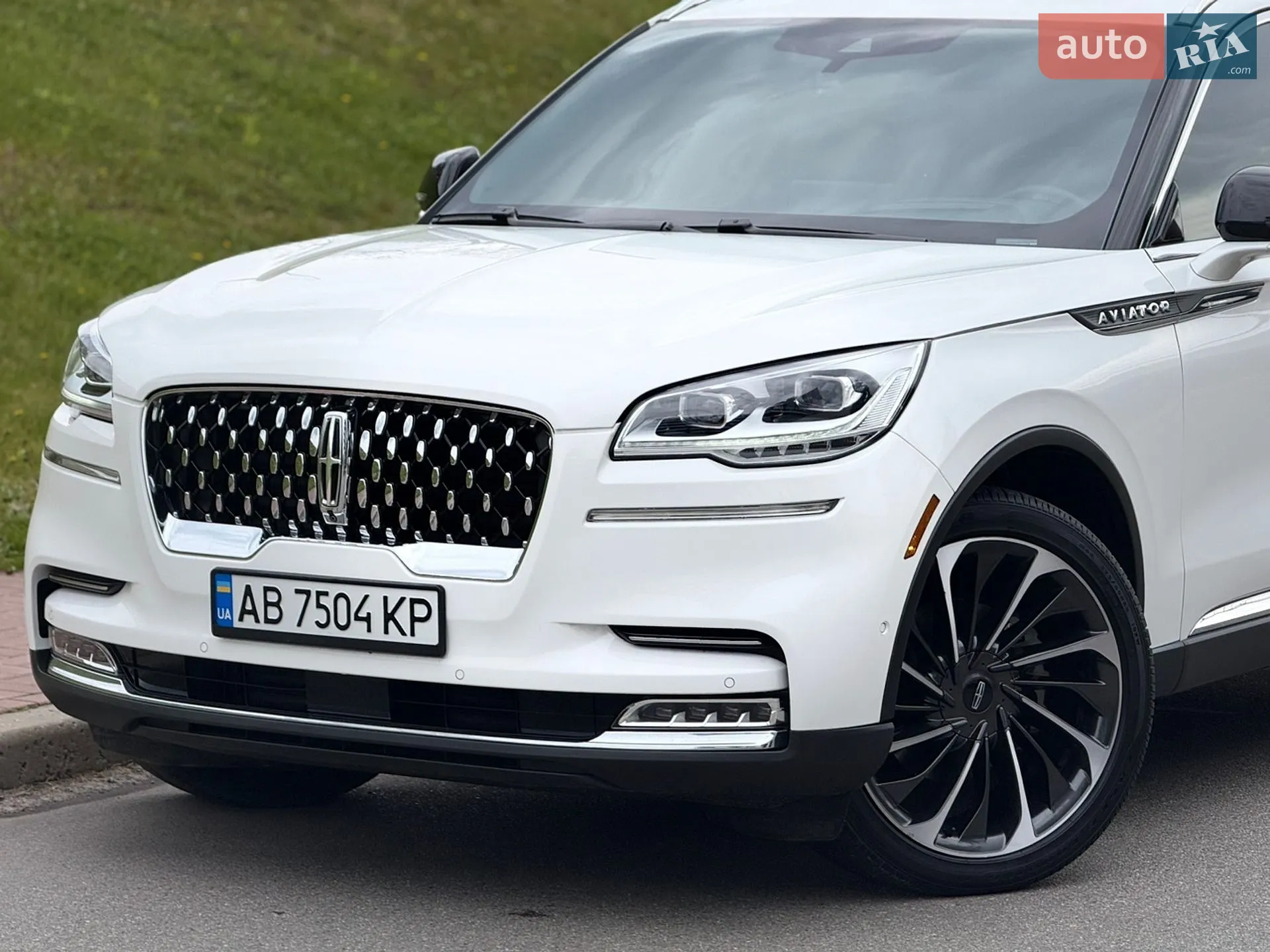 2022 Lincoln Aviator - мініатюра 26