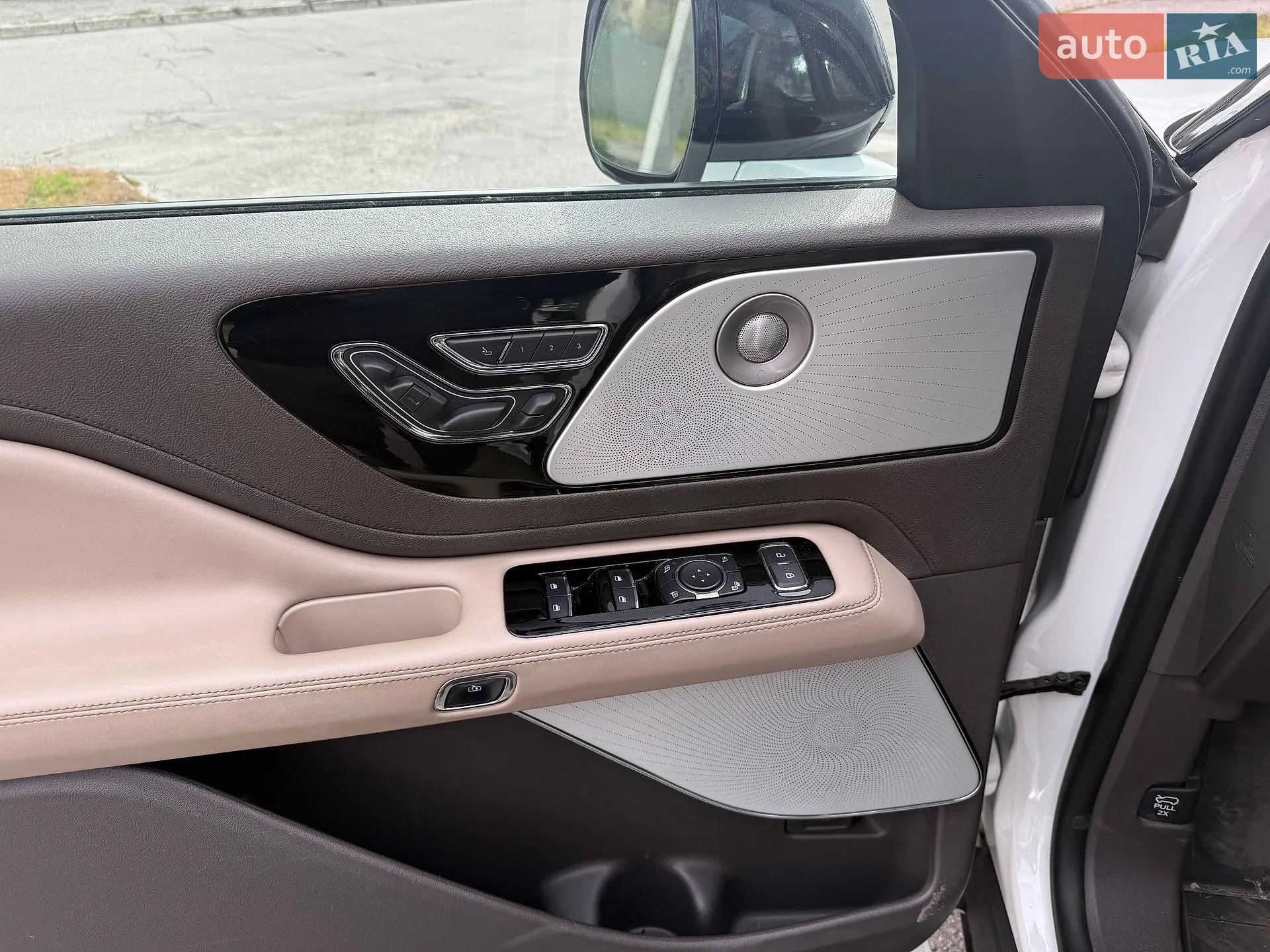 2024 Lincoln Aviator - мініатюра 21